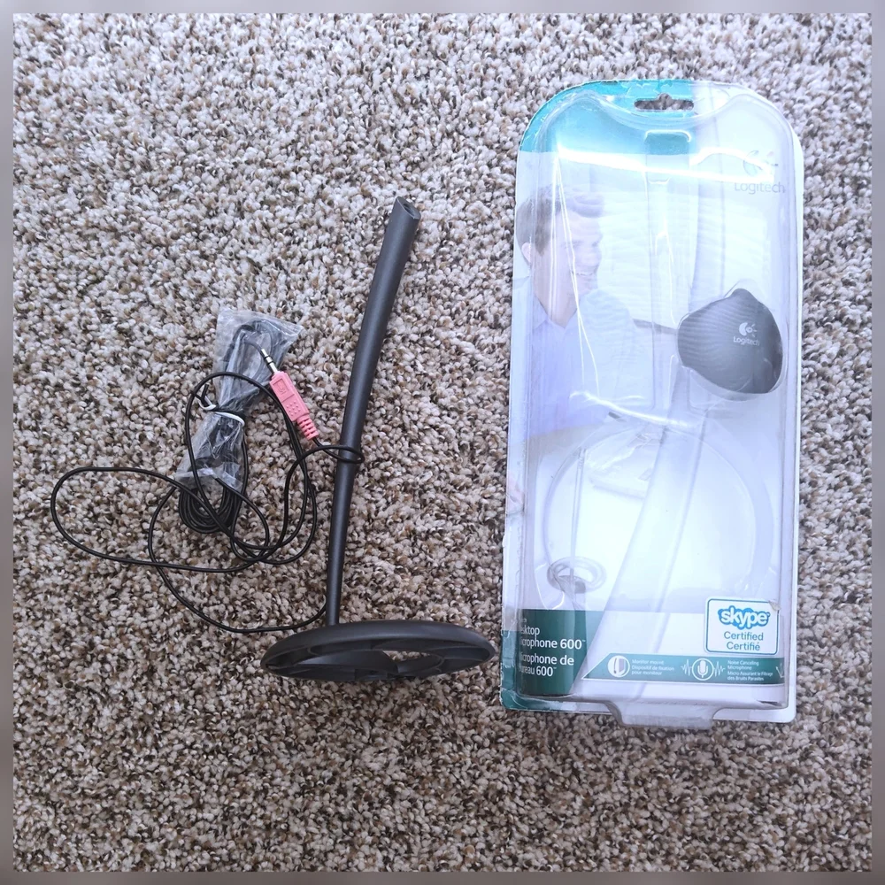 Logitech Desktop Microphone 600